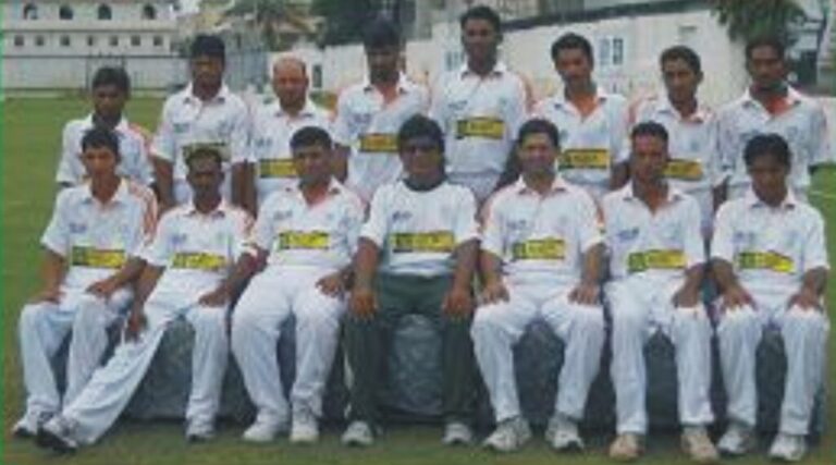 1st-nbp-pentangular-cup-2010-federal-area-maharajas-team-pic-2-1024x569