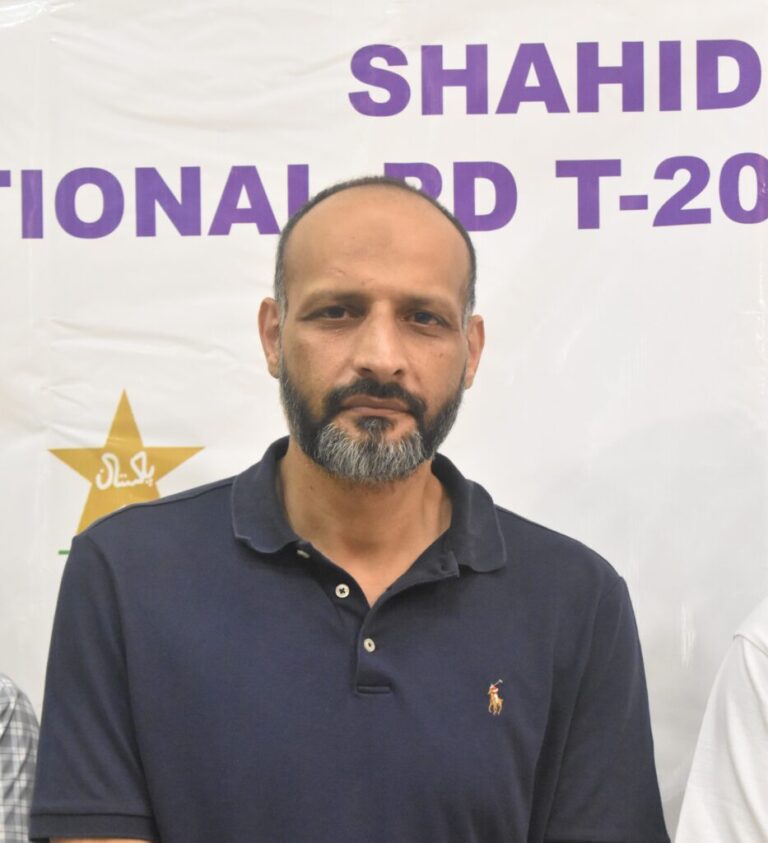 DSC_0401-2-933x1024 (1)